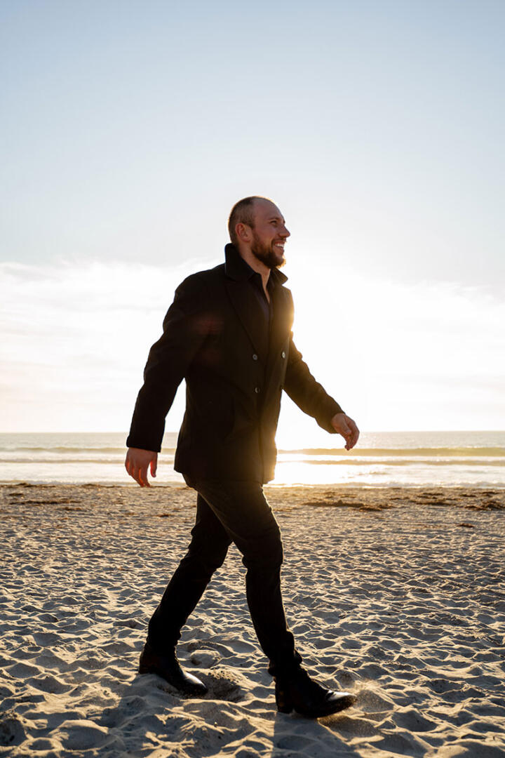 Portrait of David Melzer, founder of Property Claims Consultant.